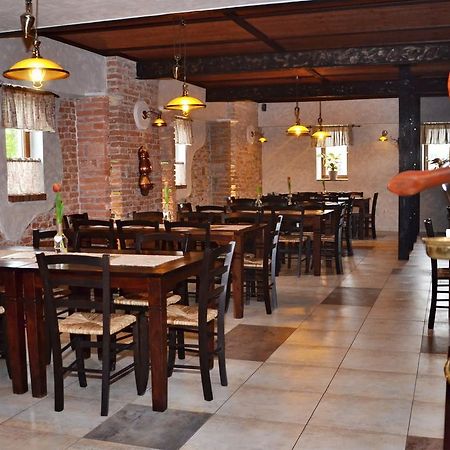 Granarollo Penzion Pizzeria Mlynany Екстер'єр фото